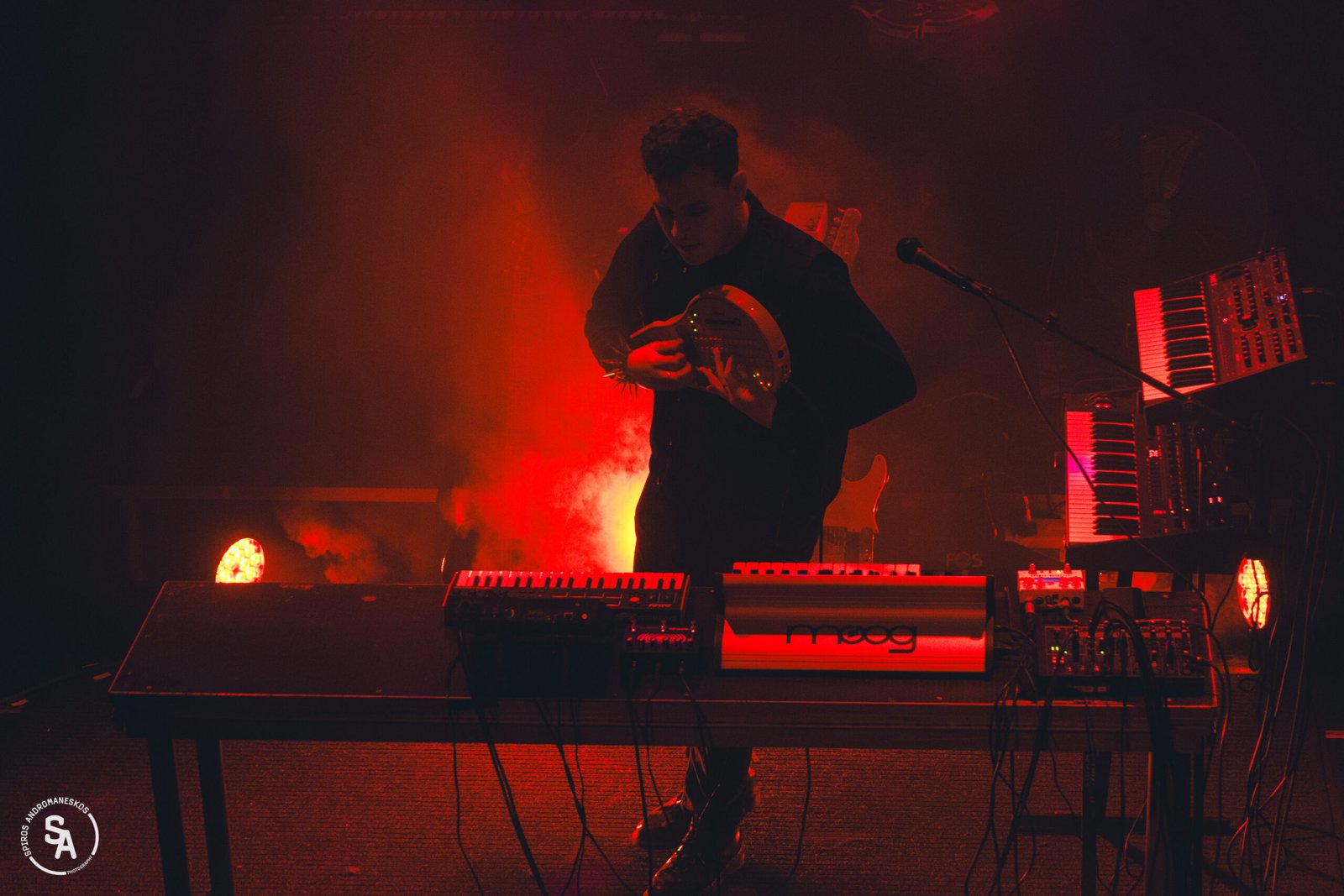 Μαύρα παραμύθια και synth αποκαλύψεις: Clan of Xymox και Tango Mangalore, 27/03/2025 @Temple