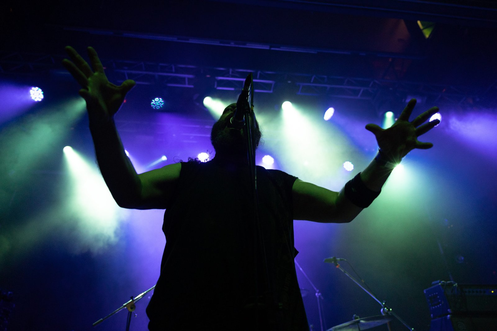 KYLESA, SADHUS the smoking community 12/05/2025 @Gagarin 205
