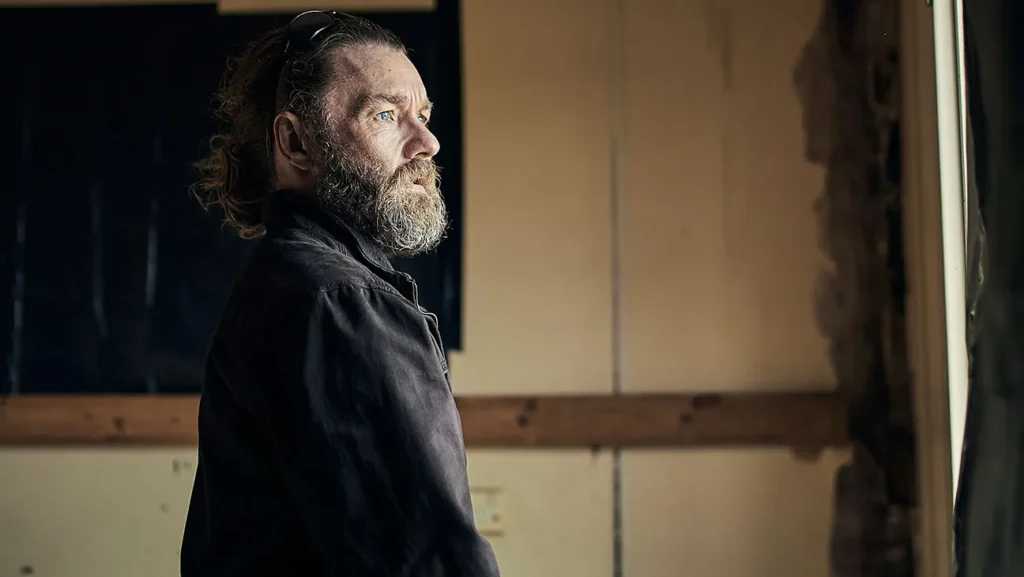 The Stranger | Film Review | Διαδρομές που αλλάζουν για πάντα