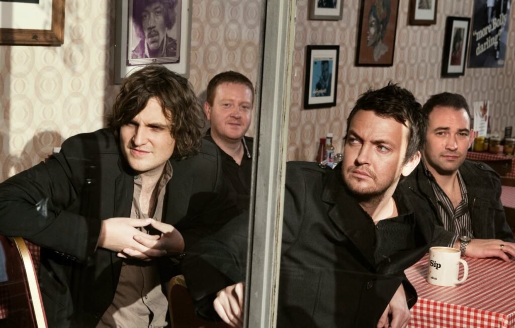 Starsailor: H τέχνη της ήσυχης έντασης