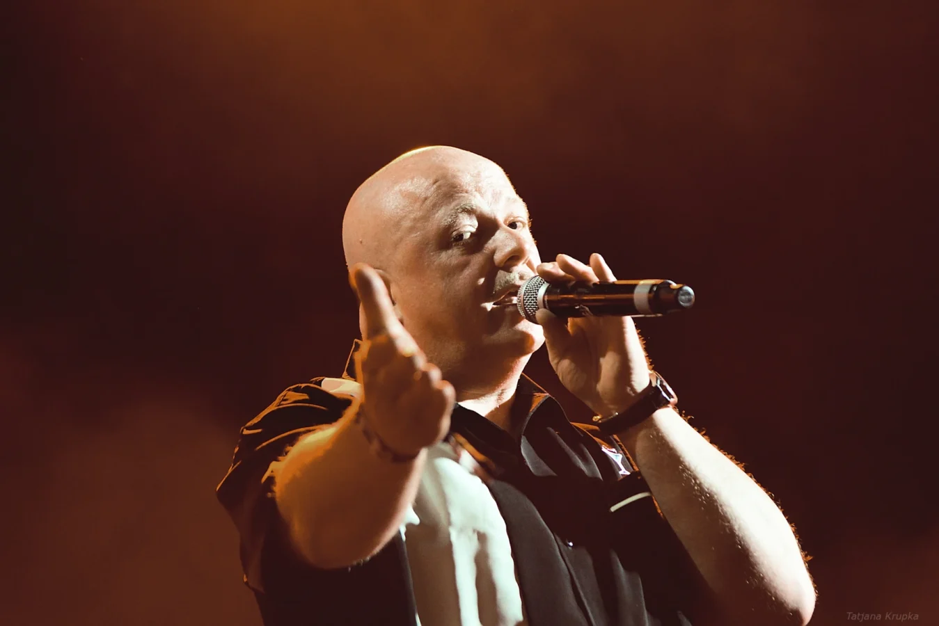 VNV Nation