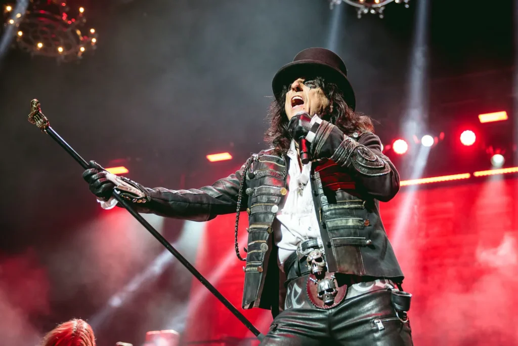 Και ο Alice Cooper στο φετινό Rockwave Festival