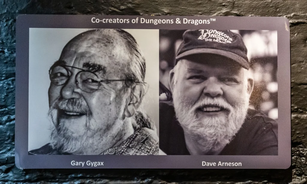 Gary Gygax και Dave Anderson, οι δημιουργοί του Men & Magic και του D&D