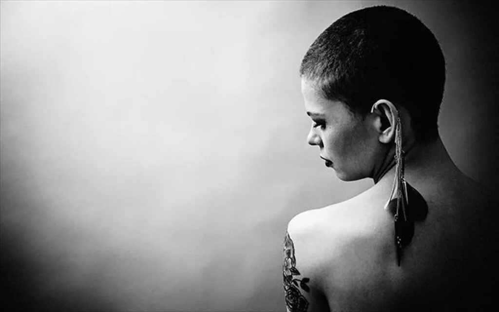 Kovacs: Shades of Black | Album Review
