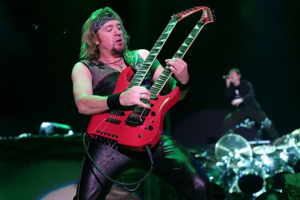 Adrian Smith: Ο αφανής ήρωας των Iron Maiden