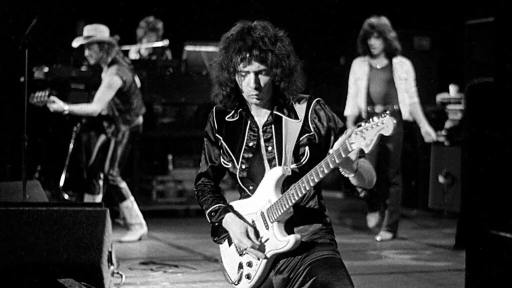 Rainbow: Difficult to Cure | H mainstream στορφή του Blackmore