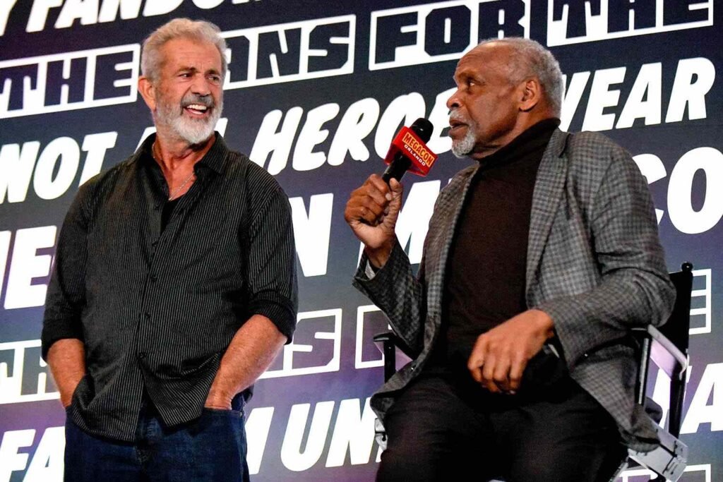 Οι Mel Gibson και Danny Glover ξανά μαζί στη σκηνή – Πλησιάζει το "Lethal Weapon 5";