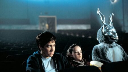 Donnie Darko: Γιατί φοράς αυτή τη γελοία στολή ανθρώπου;
