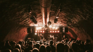 Underground ή απλώς πρώιμο mainstream;