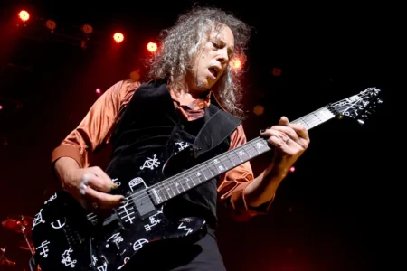 Kirk Hammett: «Οι μουσικοί δεν συνταξιοδοτούνται»