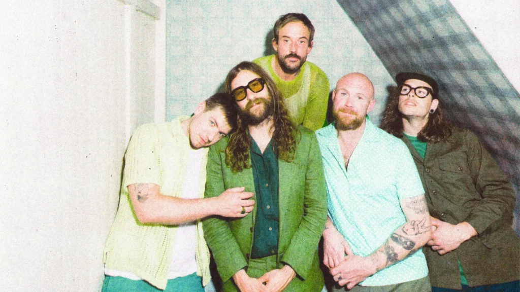 IDLES: Πάντα μπροστά από το ρεύμα, μόνιμα μακριά από τις ετικέτες