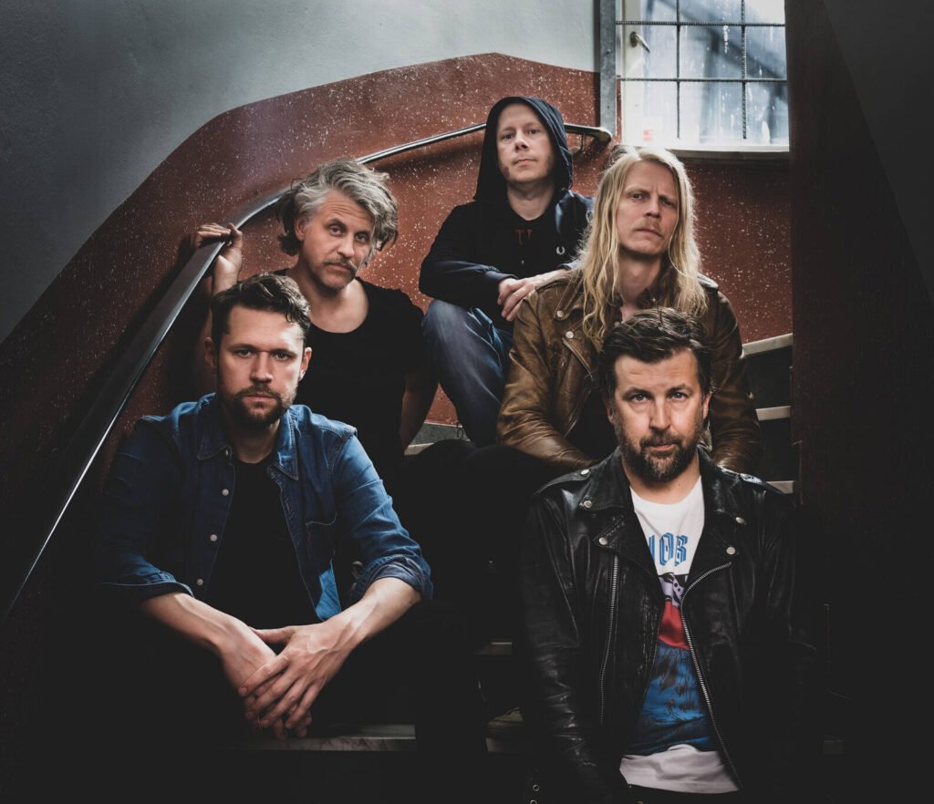 Burst και Svalbard ενώνουν το παρελθόν με το μέλλον του heavy ήχου
