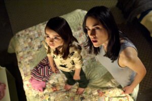 Dark Water: Όταν ο τρόμος στάζει από την οροφή της πραγματικότητας