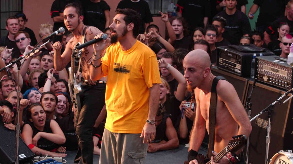 SOAD: Toxicity | Mια βόμβα που εξερράγη την πιο λάθος στιγμή