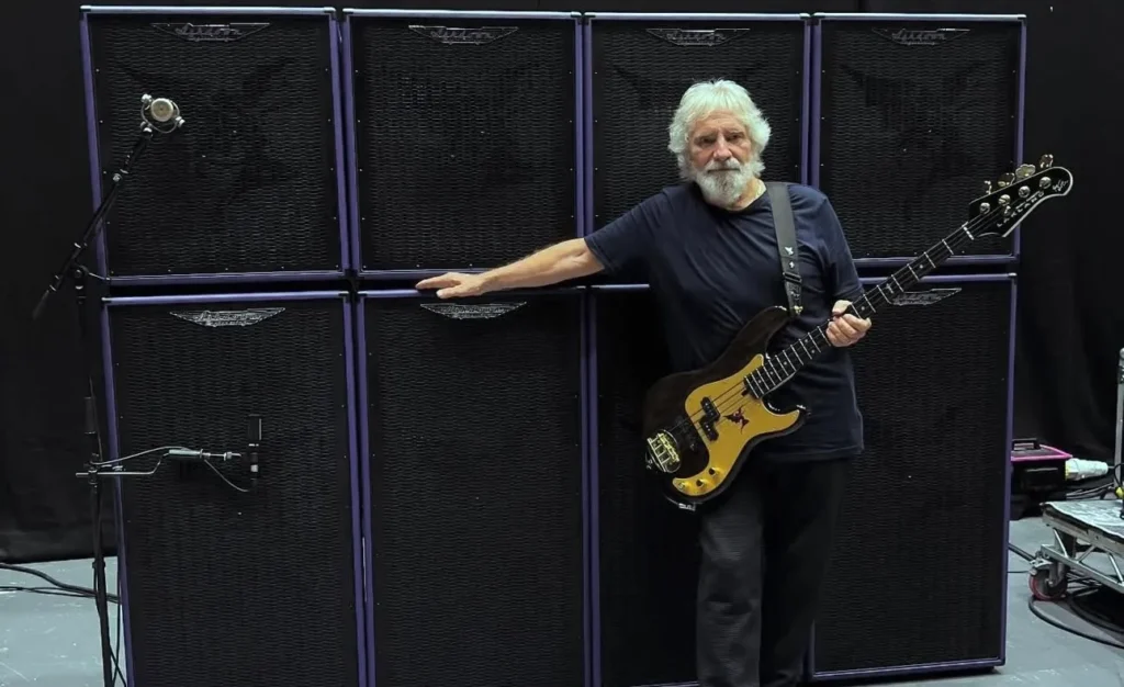 Ο Geezer Butler αποχωρίζεται τους ενισχυτές που έγραψαν heavy metal ιστορία