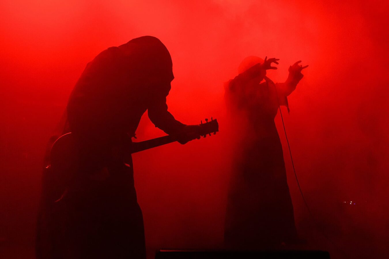 Sunn o))): Ποιo είναι τελικά το νόημά τους;