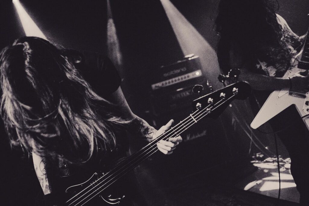 Dödsrit: «Δεν επιτρέπουμε να μας σιωπήσει κανείς»