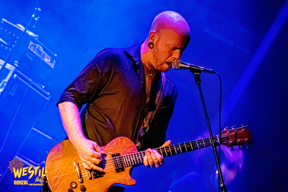 Ryan Ferrier (Valley of the Sun): «Γίνεται όλο και πιο δύσκολο να γράψεις ανεβαστική μουσική όταν όλα μοιάζουν τόσο χωρίς ελπίδα»