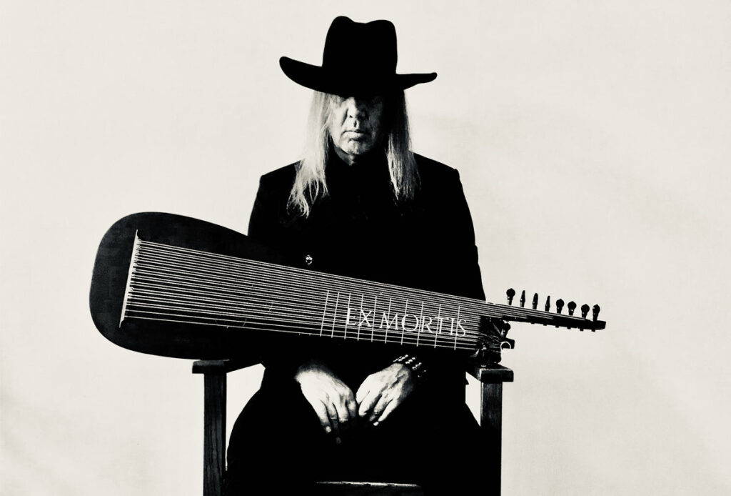 Ο Dr. Caligari επιστρέφει στη σκηνή με τον ήχο του Jozef van Wissem