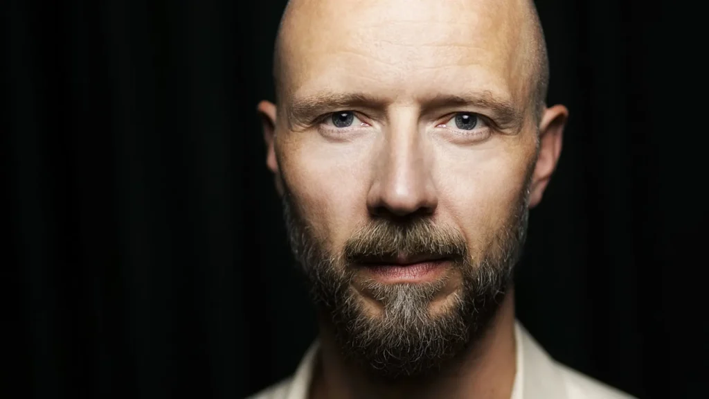 Ο Sivert Høyem για πρώτη φορά στη σκηνή του Λυκαβηττού