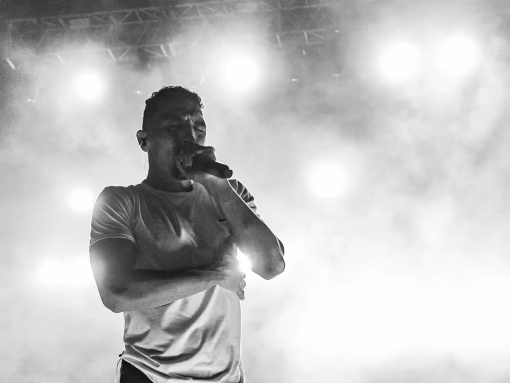 Μια δυναμική urban βραδιά με τον Morad στο Floyd