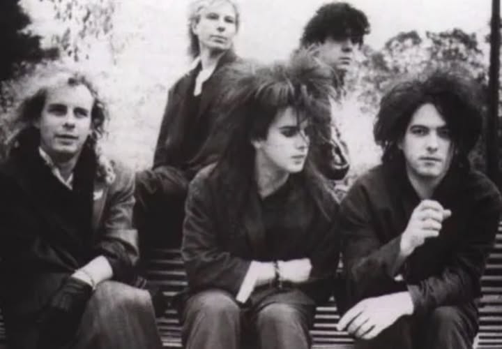 The Cure: Boys Don't Cry | H πρώτη εικόνα μετράρει
