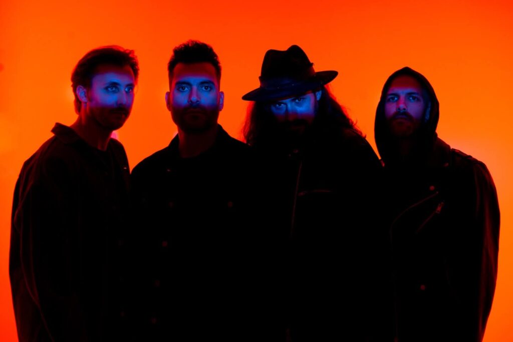 Birds of Vale: Heavy blues αισθητική και ακατέργαστη ενέργεια στο νέο single “Colder”