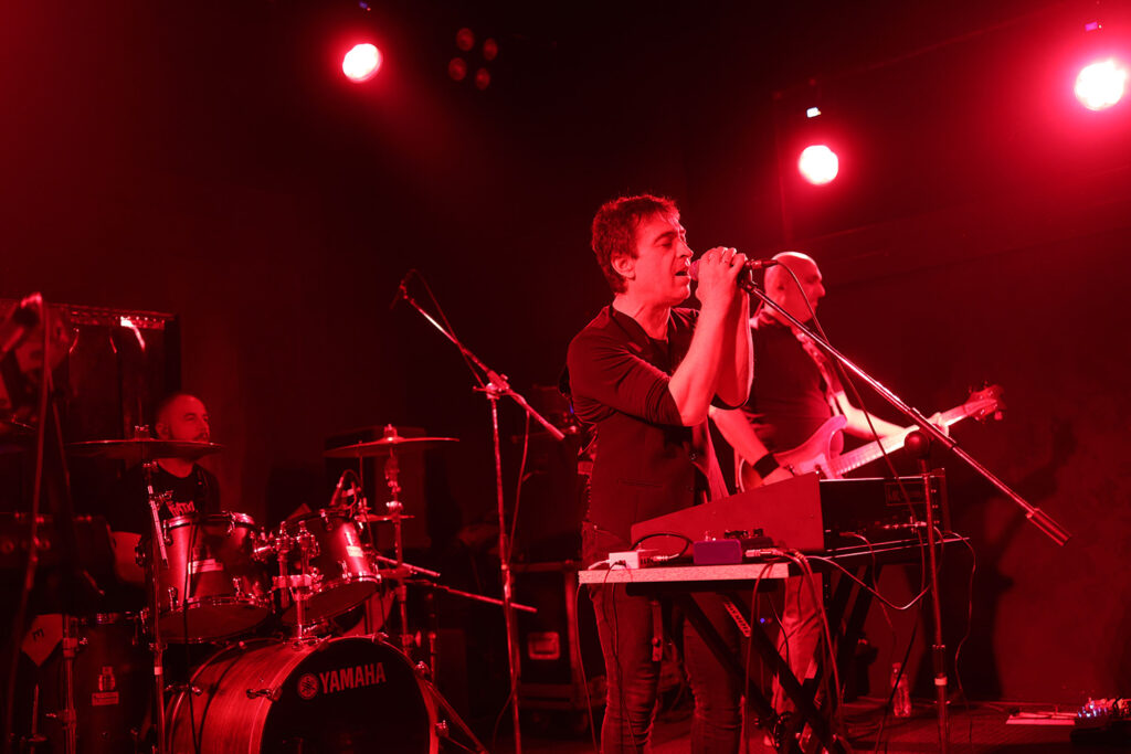 Convex Model: «Γράφουμε μουσική για αυτούς που παρεκκλίνουν από το κυρίαρχο»