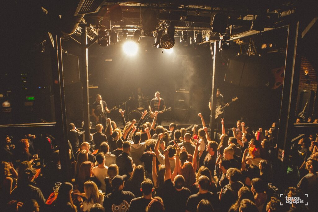 Οι δικοί μας άνθρωποι που δεν πήγαν ποτέ στράφι