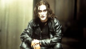 Ο τραγικός θάνατος του Brandon Lee και η γέννηση του αιώνιου Eric Draven