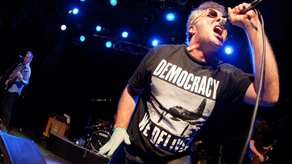 Jello Biafra: Τα νεότερα για την υγεία του θρύλου των Dead Kennedys