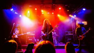 Οι Bus The Unknown Secretary γιορτάζουν 10 χρόνια τους στο An Club