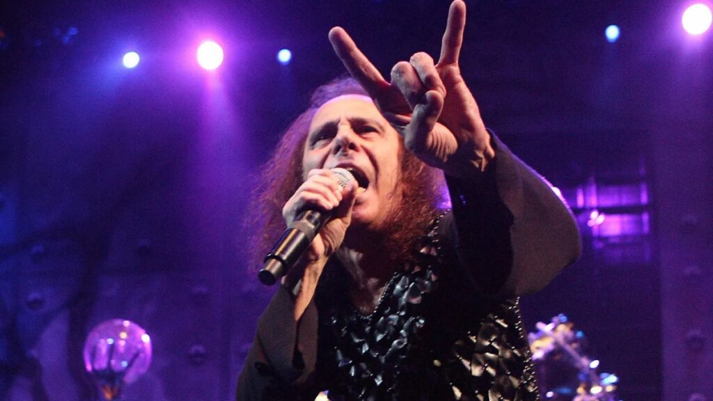 Η προέλευση και οι μύθοι γύρω από το devil horns