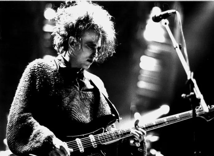 The Cure: Disintegration | Μια βουτιά στην απελπισία που άφησε εποχή