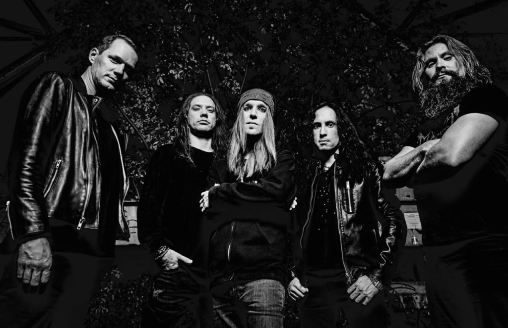 Στο Hatebreeder οι Children of Bodom βρήκαν τον ιδανικό συνδυασμό μελωδίας και δύναμης αναδιαμορφώνοντας το σύγχρονο μελωδικό death metal
