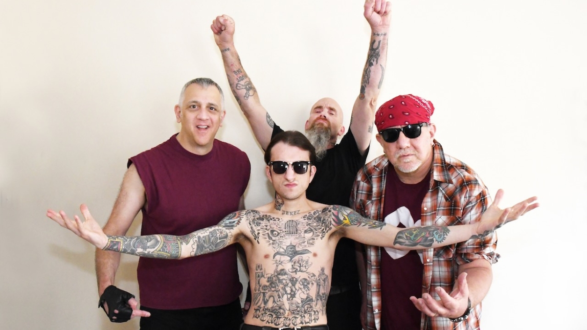 Σαράντα χρόνια punk rock "βρωμιάς" με τους Dwarves στην Αθήνα