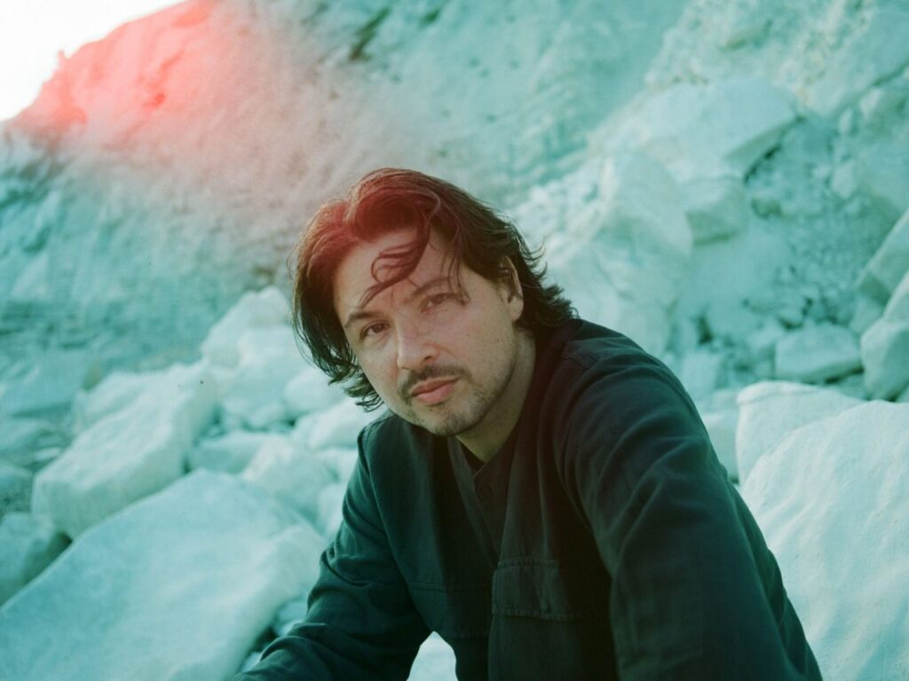 Ο Βρετανός Jamie Woon επιστρέφει στη χώρα μας με νέο αλμπουμ & δύο συναυλίες