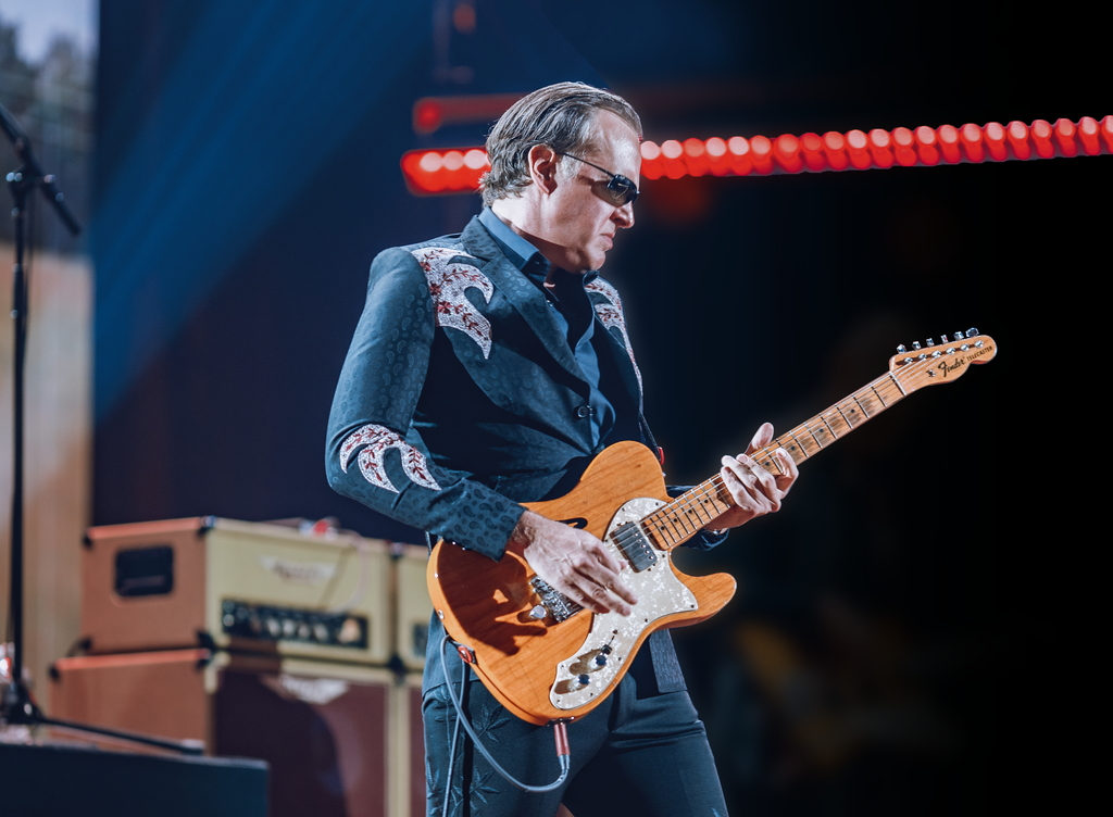 Ο Joe Bonamassa επιστρέφει στην Ελλάδα μετά από 18 χρόνια