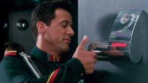 Όλες οι θεωρίες για τα τρία κοχύλια στο "Demolition Man"