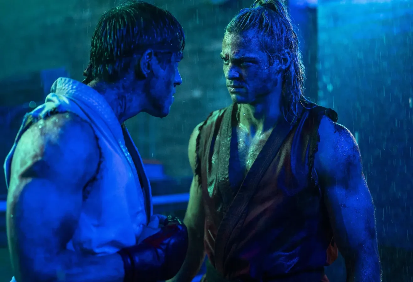 Street Fighter: Film review | Νέον, μπράτσα και ένα ακατανόητο μοντάζ